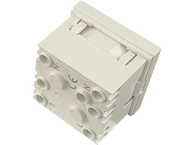 Modularne gniazdo elektryczne 2P+Z, 45x45, standardowe, białe, PZ016