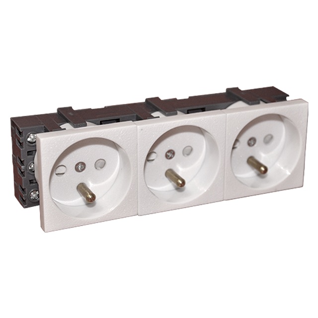 Gniazdo zasilające 45x135, białe, 3x2P+Z, PZ03B